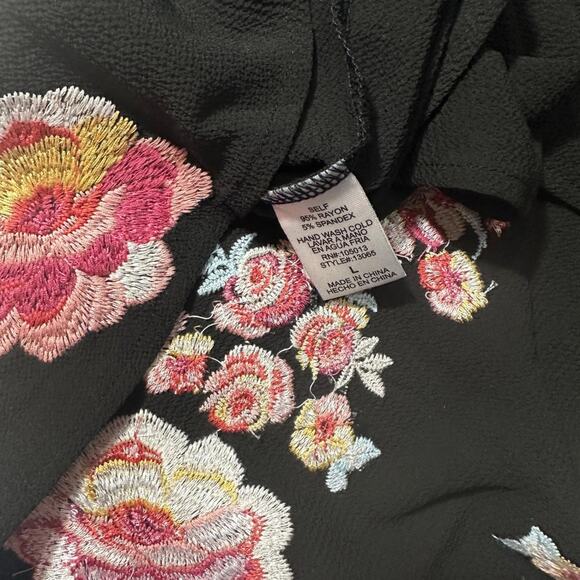 Andree by unit flutter sleeve black ruffle embroidered boho blouse large - Picture 2 of 8